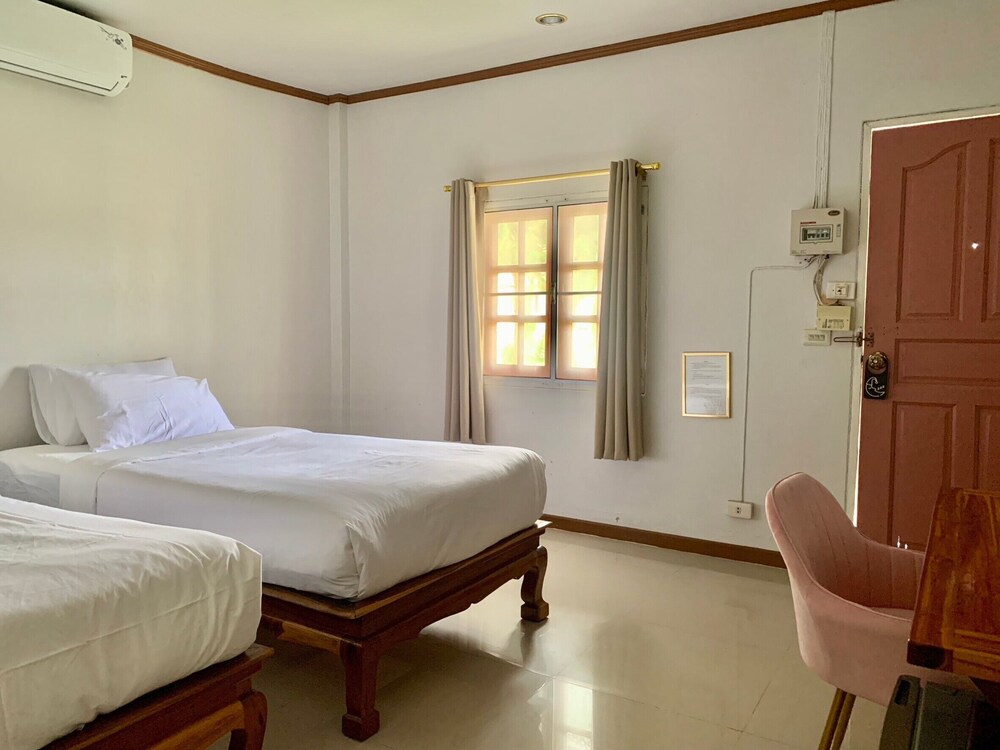 Funwan Hotel 7/50