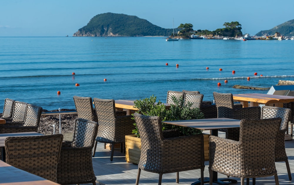 Mandala Seafront Suites 35/38