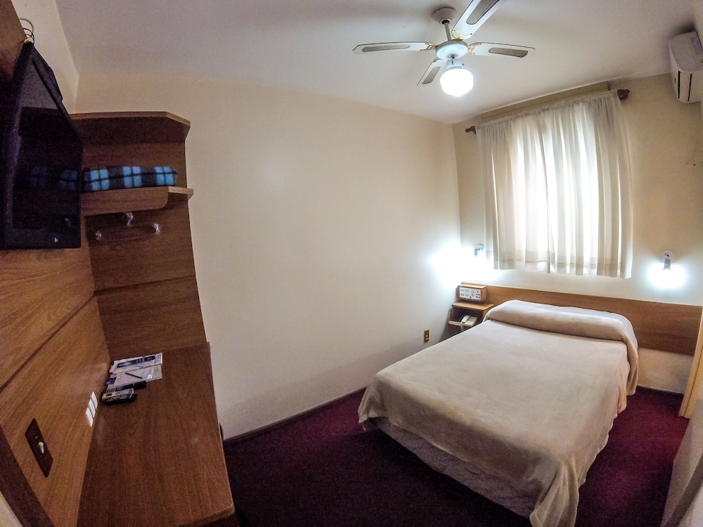 Milao Hotel 33/62