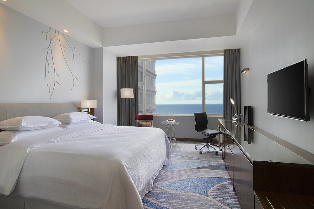 FOUR POINTS BY SHERATON MANADO 24/51