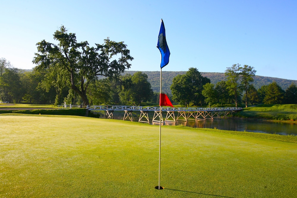 The Shawnee Inn And Golf Resort 42/50