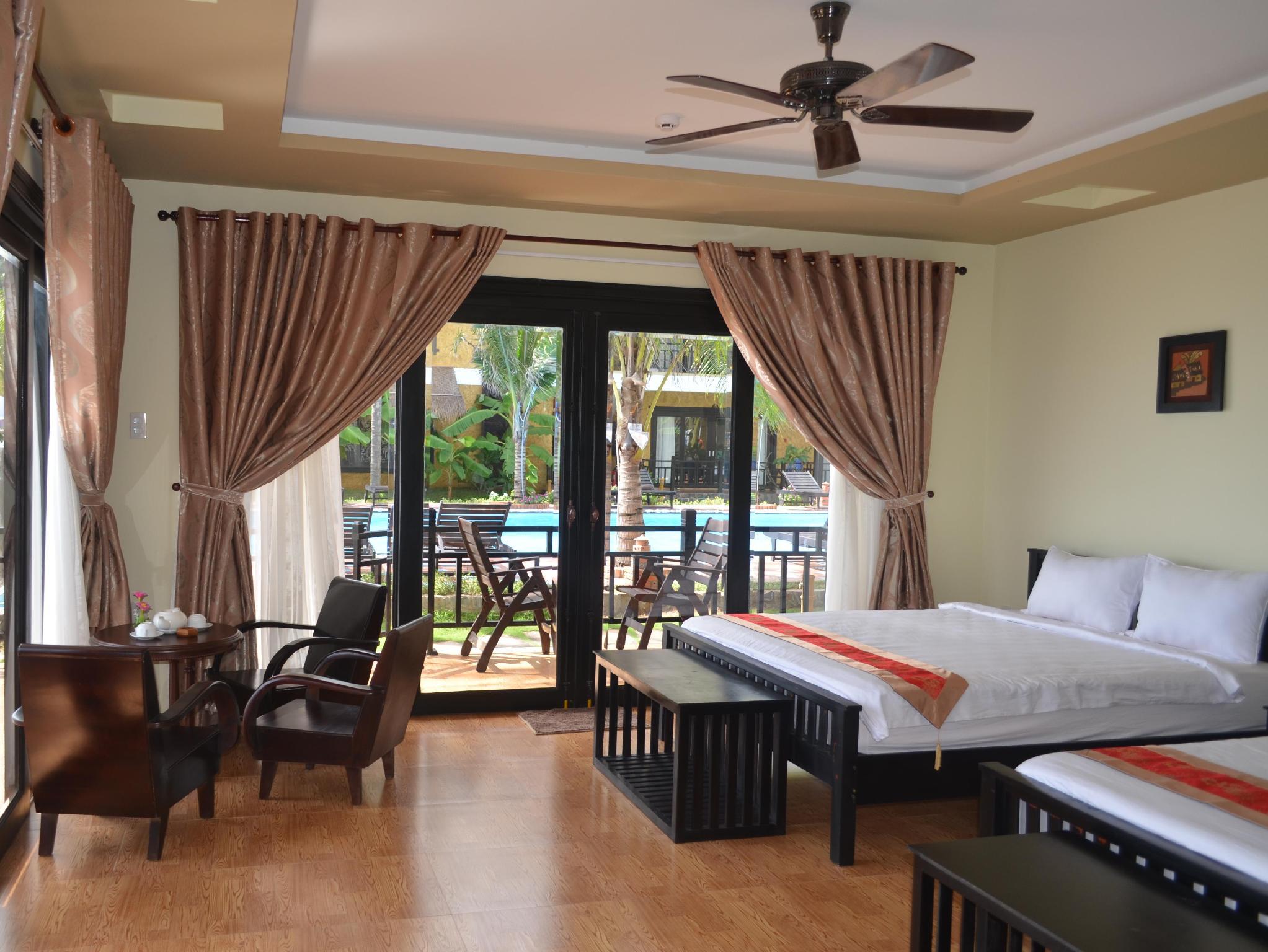 Deluxe, Quadruple, 2 Double Beds, Beach Front