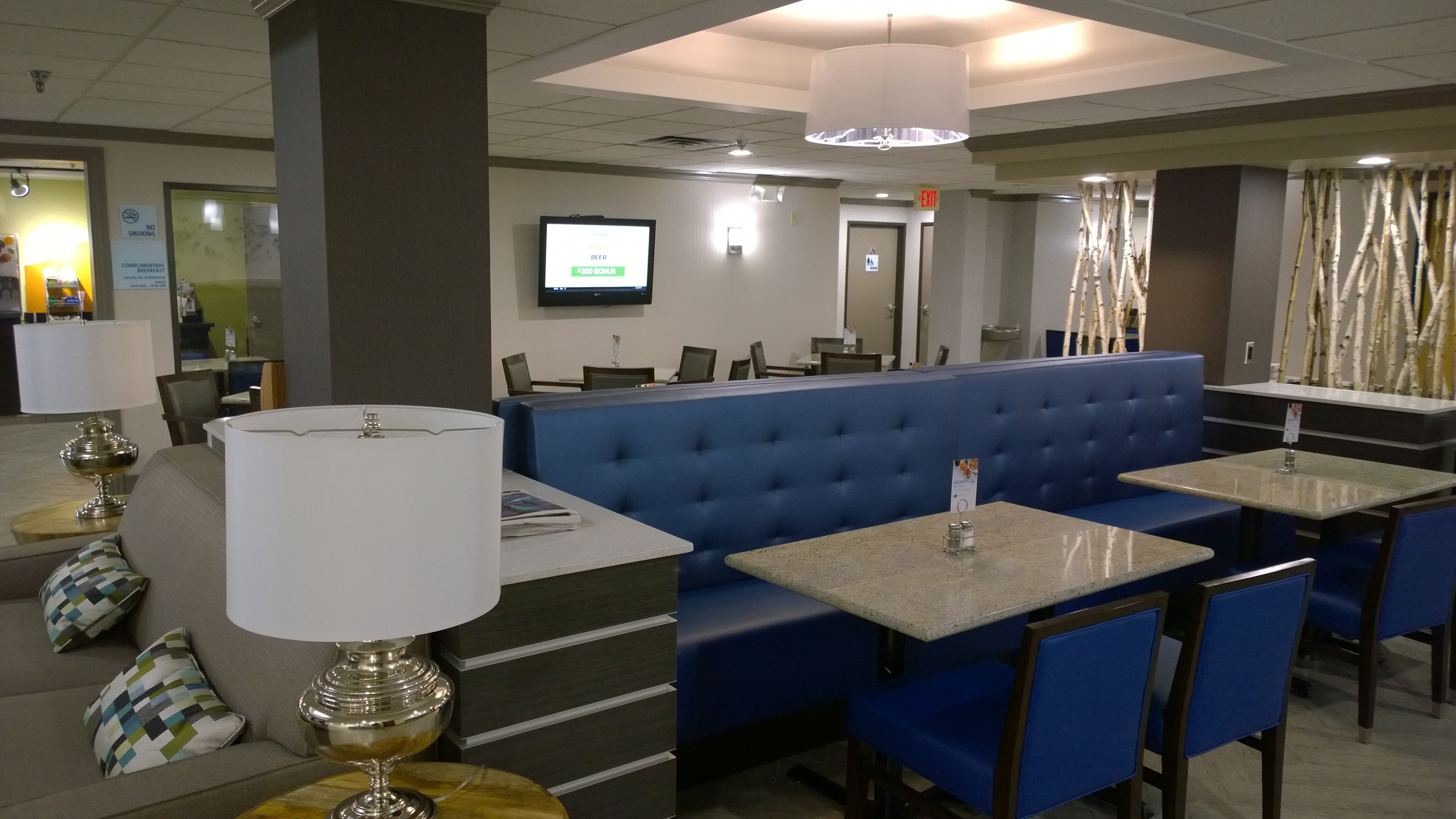 Holiday Inn Express Hotel And Suites Fayetteville Univ of Arkansas Area 25/30