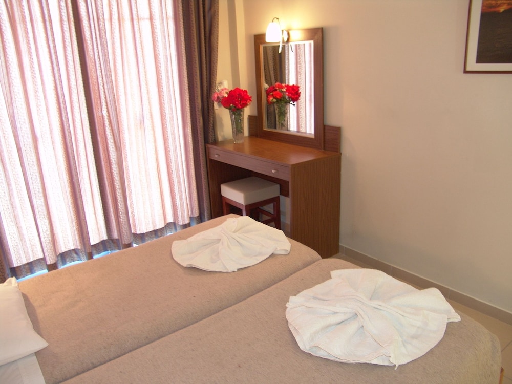 Hermes Hotel Kos 16/35