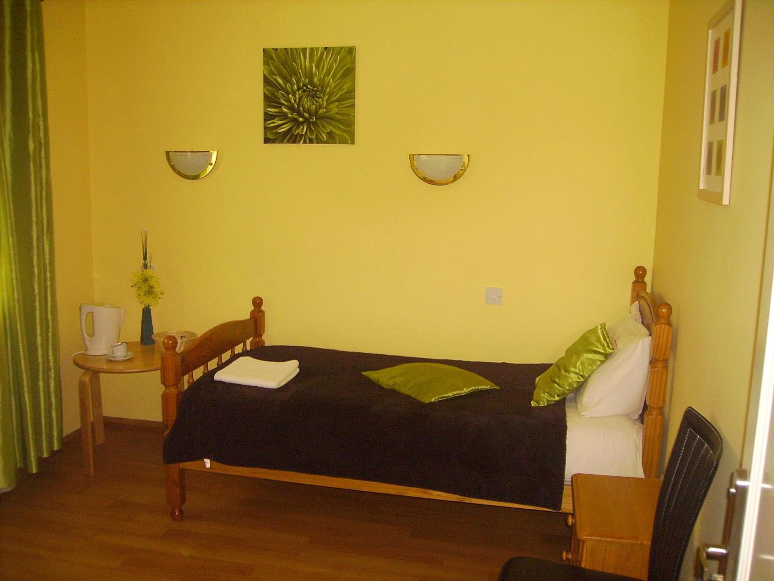 Stansted Airport Lodge 5/27