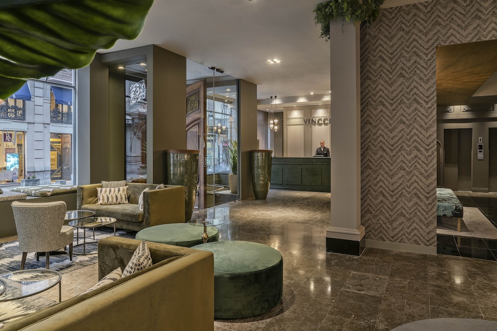 Vincci Palace Hotel 36/54