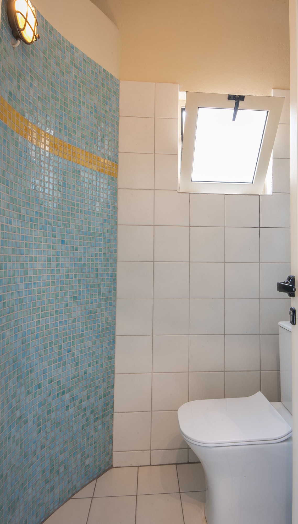 جناح بسرير كوين بإطلالة على البحر بجاكوزي، Adrakos Apartments 3/4
