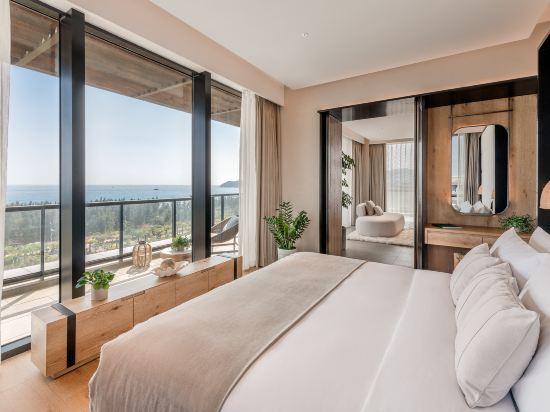 Sky, Ocean Villa