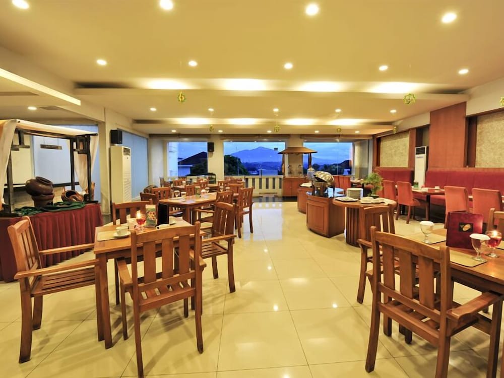 Hotel Grasia Semarang 23/33