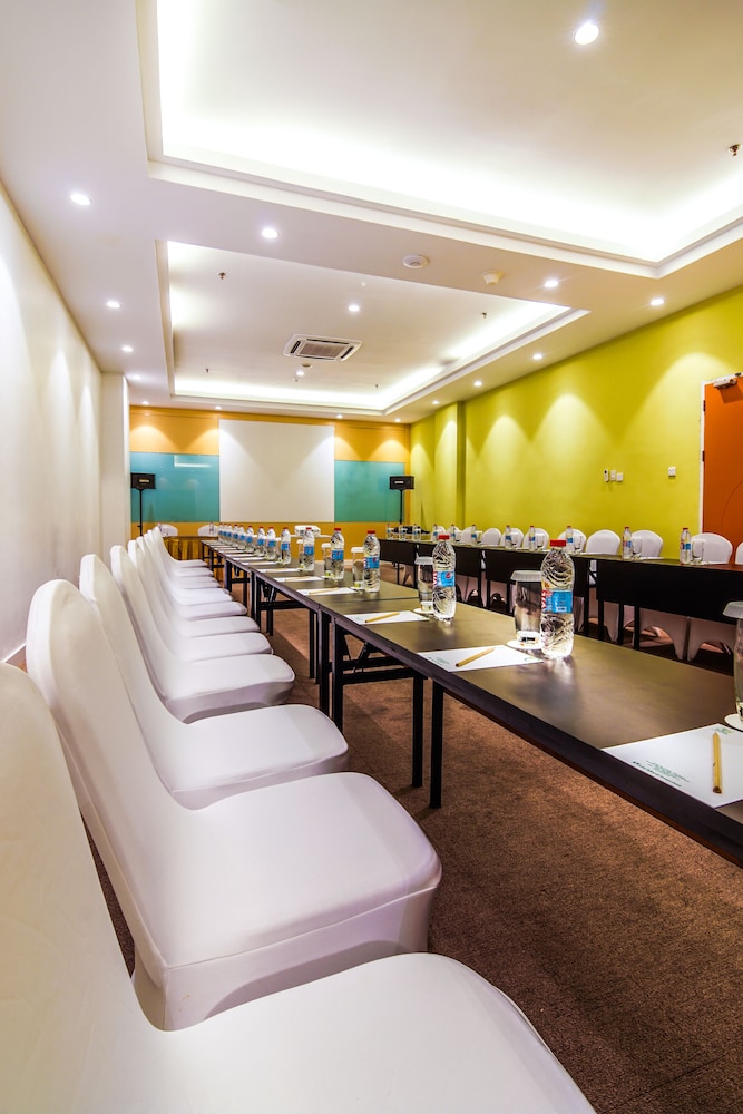 Zest Harbour Bay Batam by Swiss-Belhotel International 20/43