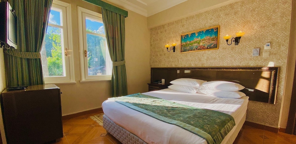Blue House Hotel 23/78