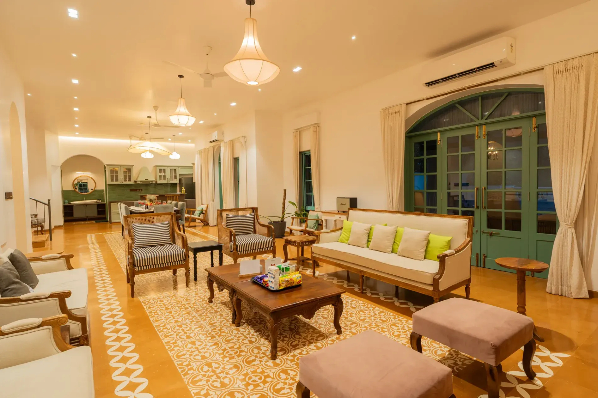 ELIVAAS Villa Frienders 5 BHK Villa With Pvt Pool & Lift Near Popular Beaches 9/12