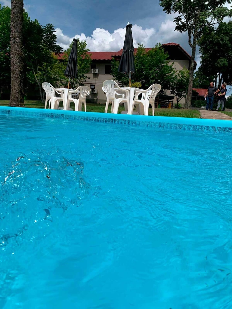 San Lucas Hotel 55/66