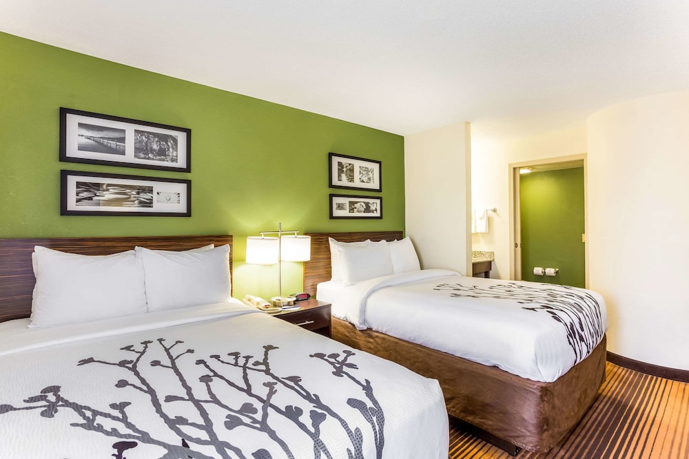 Sleep Inn and Suites Kingsport TriCities Airport 10/50