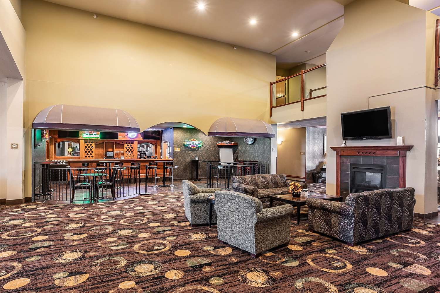 Quality Inn & Suites Hannibal West 36/40