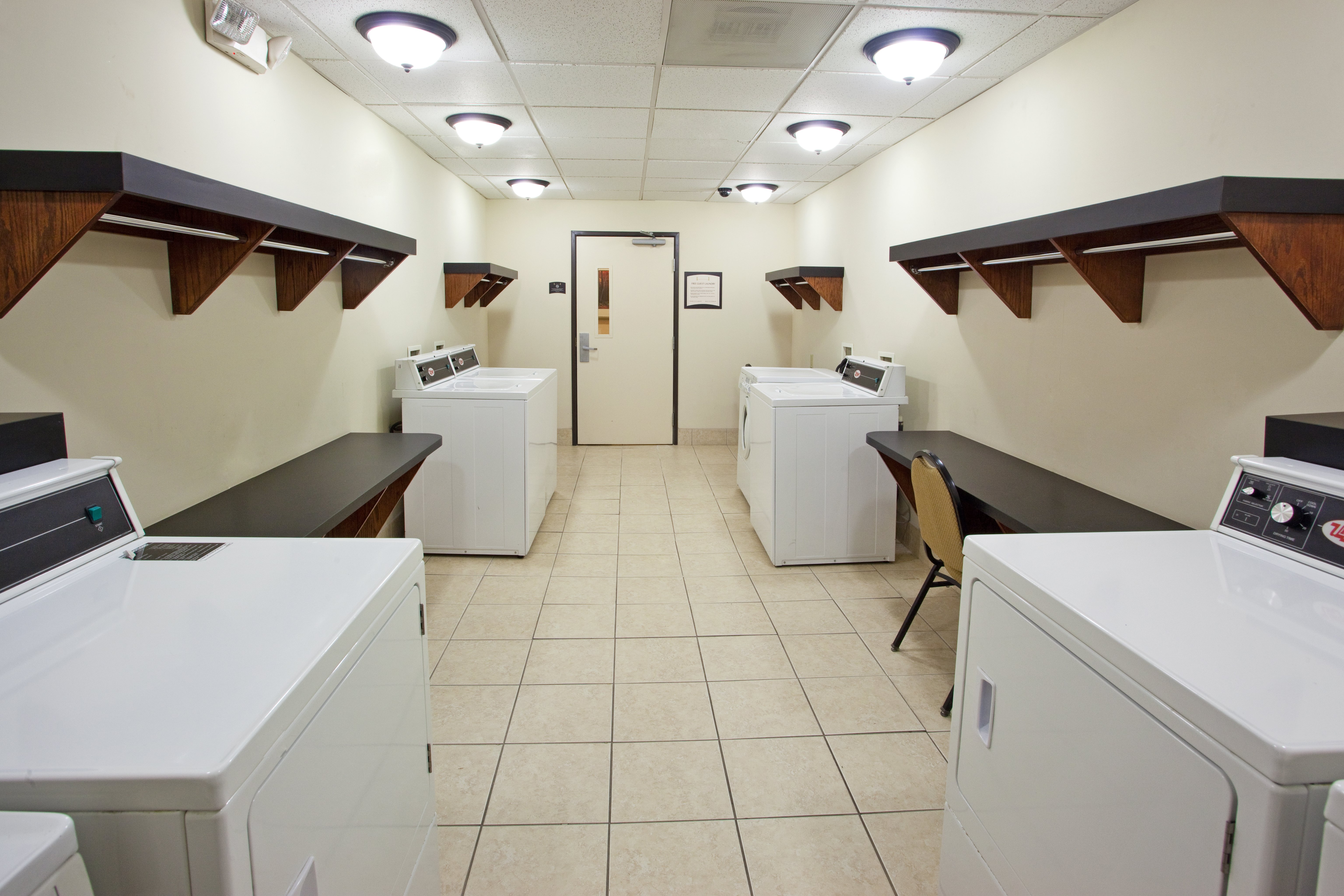 Staybridge Suites Columbus - Fort Moore 17/32