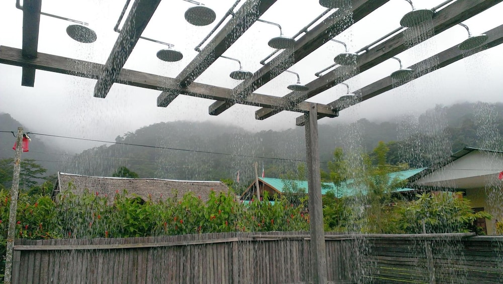 Kinabalu Poring Vacation Lodge 5/60