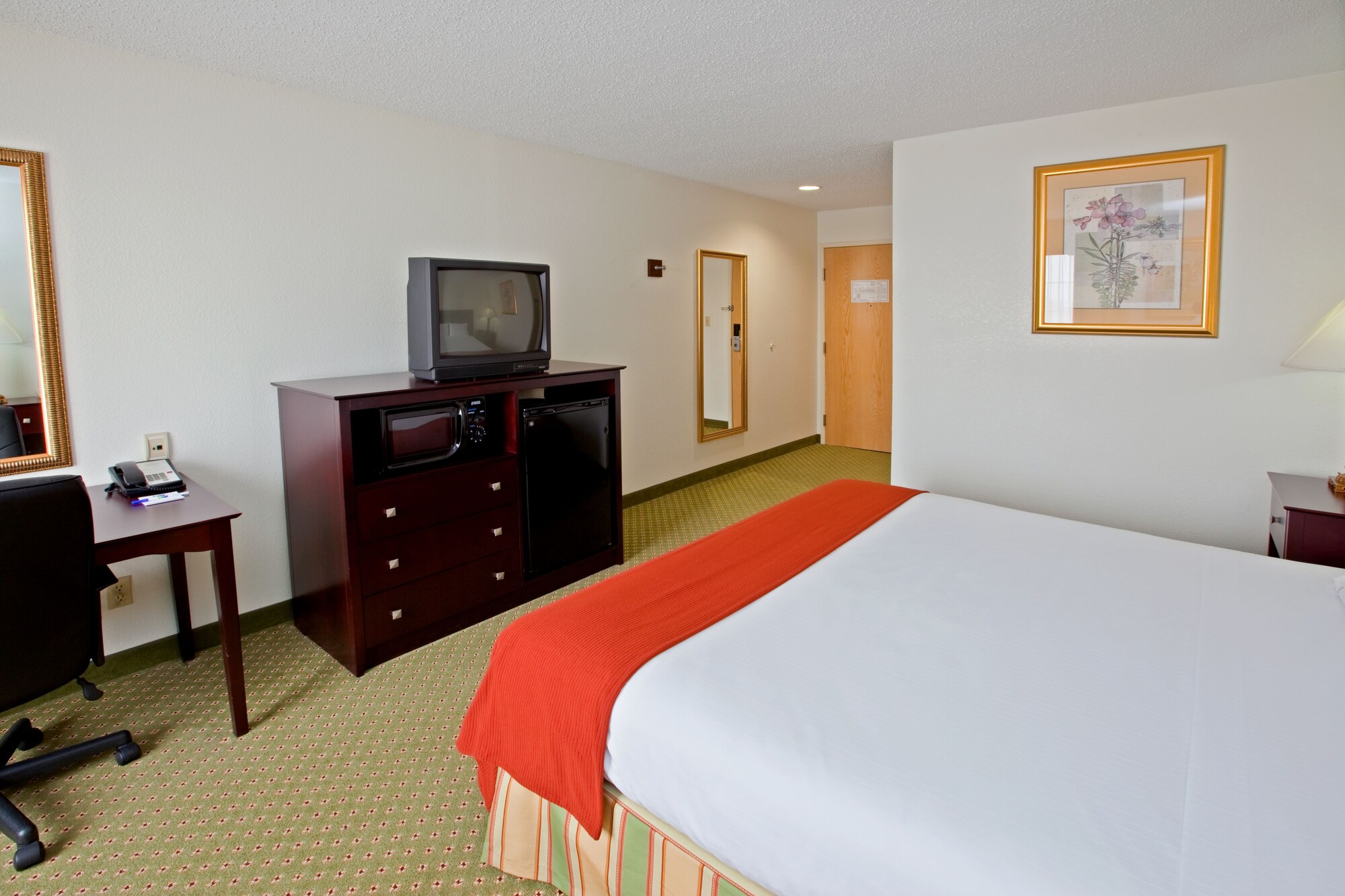 Standard, King Bed, Accessible