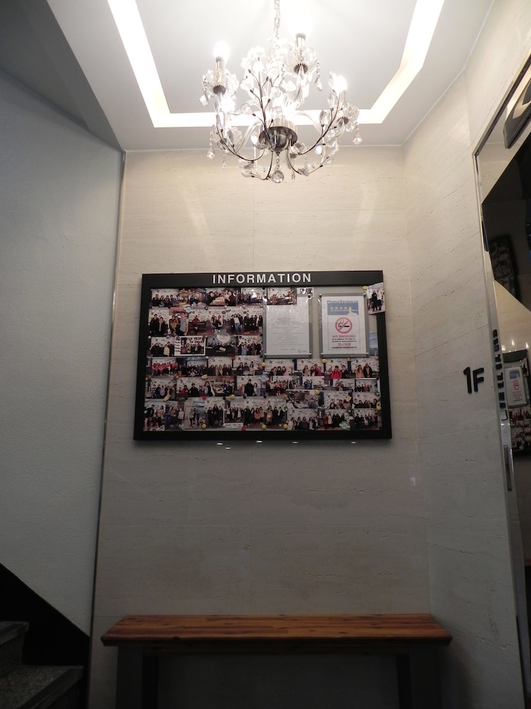 EHWA HOTEL MYEONGDONG 39/69