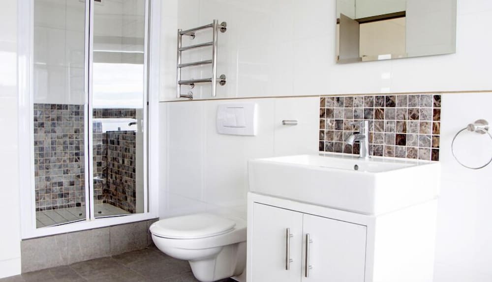 ITC Hospitality Group Penthouse 2 Bedrooms Cartwright s Corner 29/38