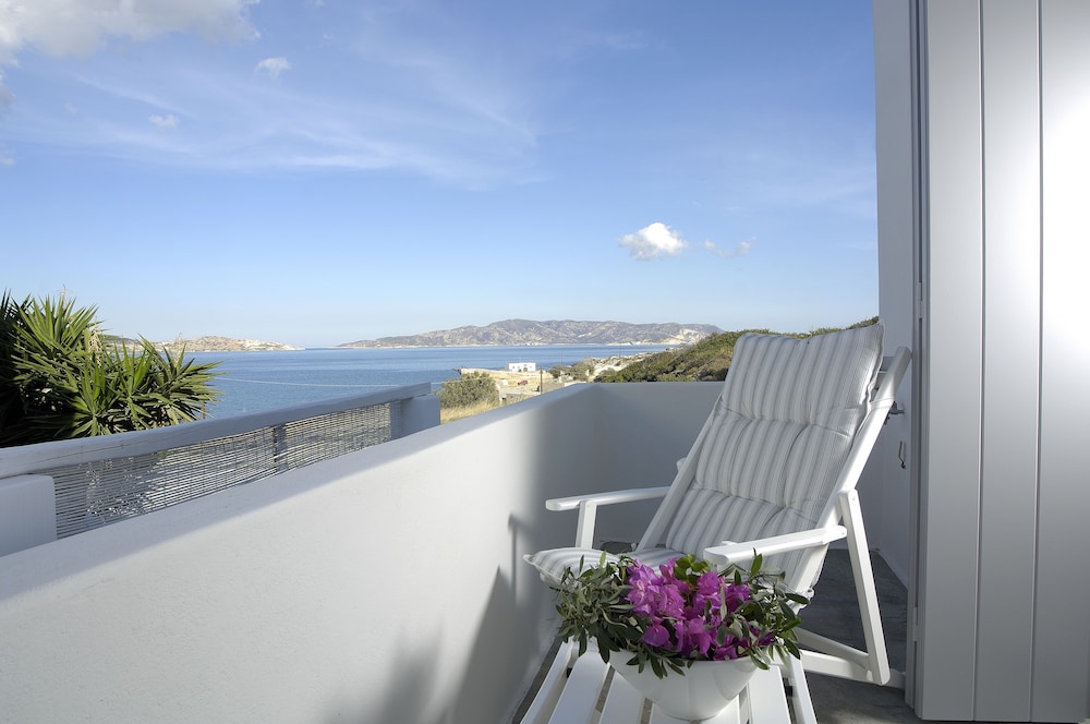 Kapetan Tasos Suites 2/60
