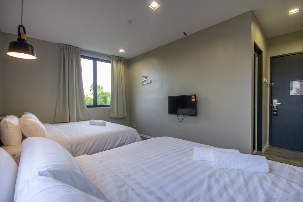 Chariton Hotel Alma 23/41