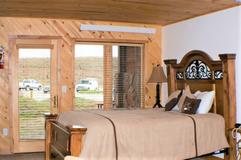 Inn at SilverCreek 22/75