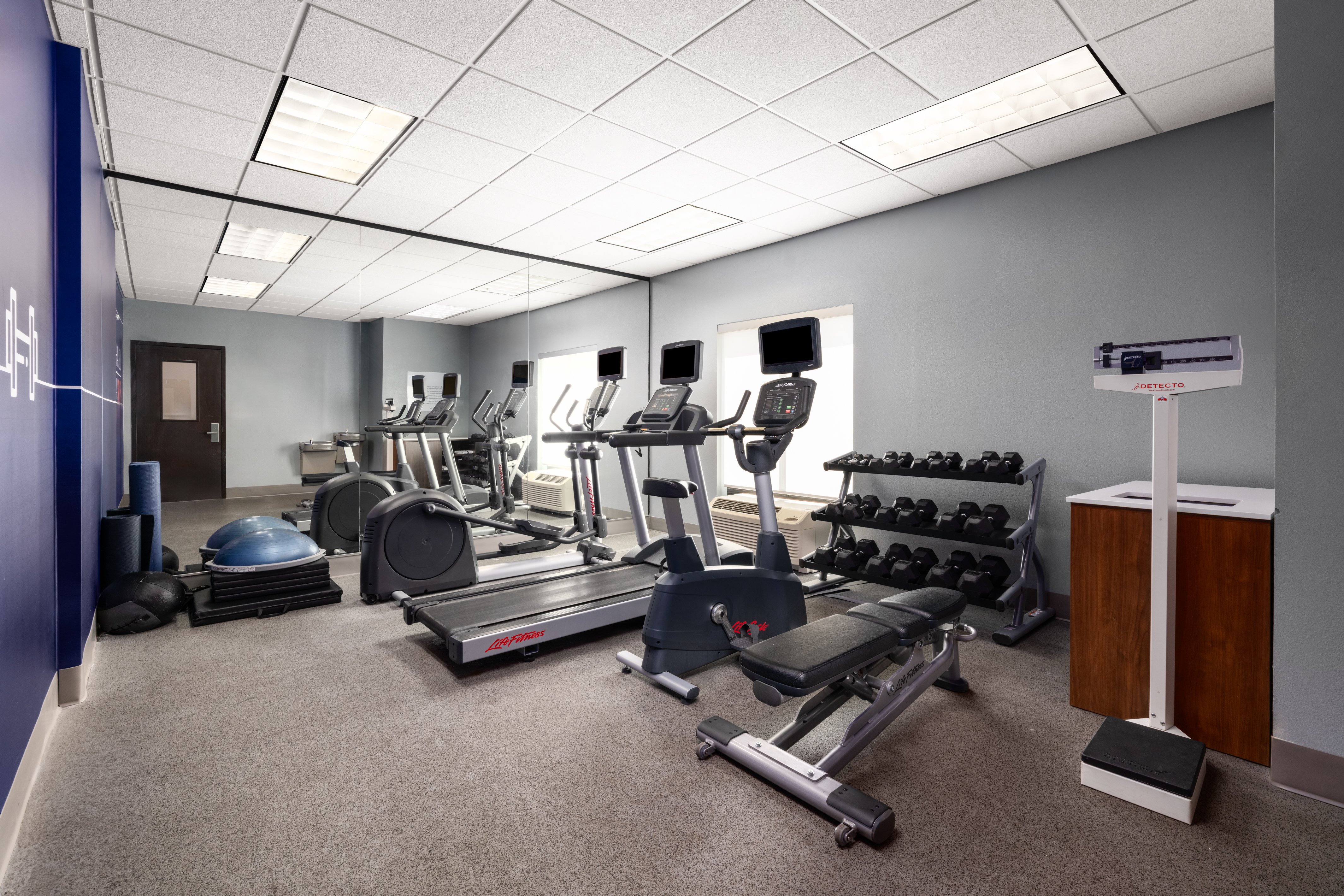 Holiday Inn Express Hotel And Suites Orlando East Ucf Area 23/50