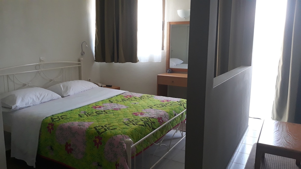 Ivory Serenity Hotel 35/70