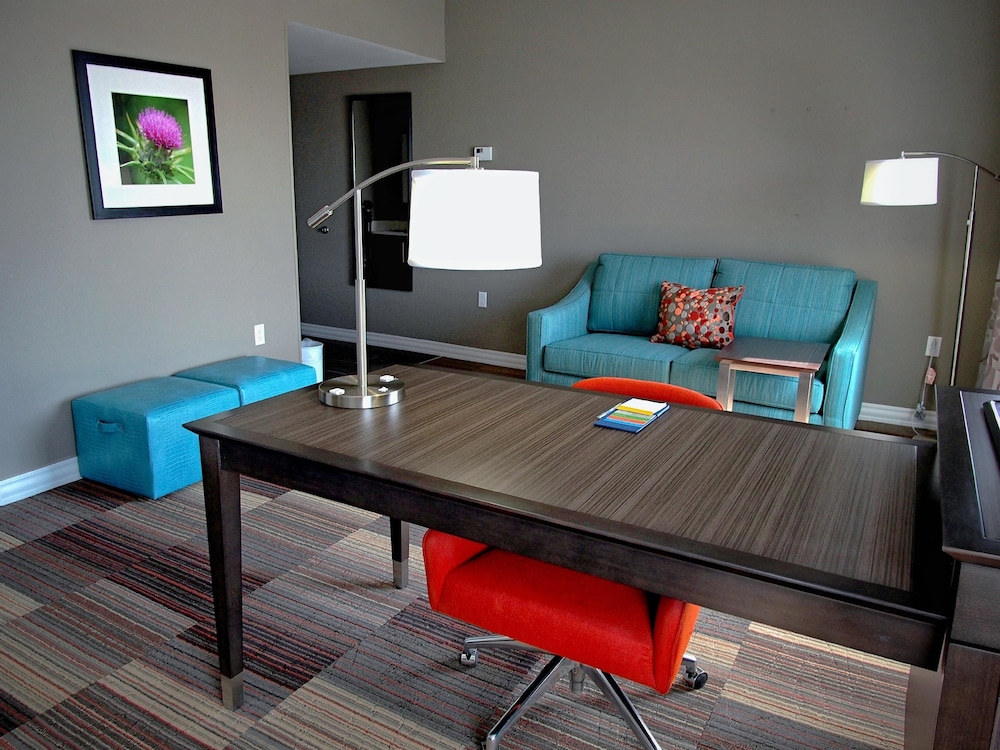 Hampton Inn Suites Moore Ok 27/38