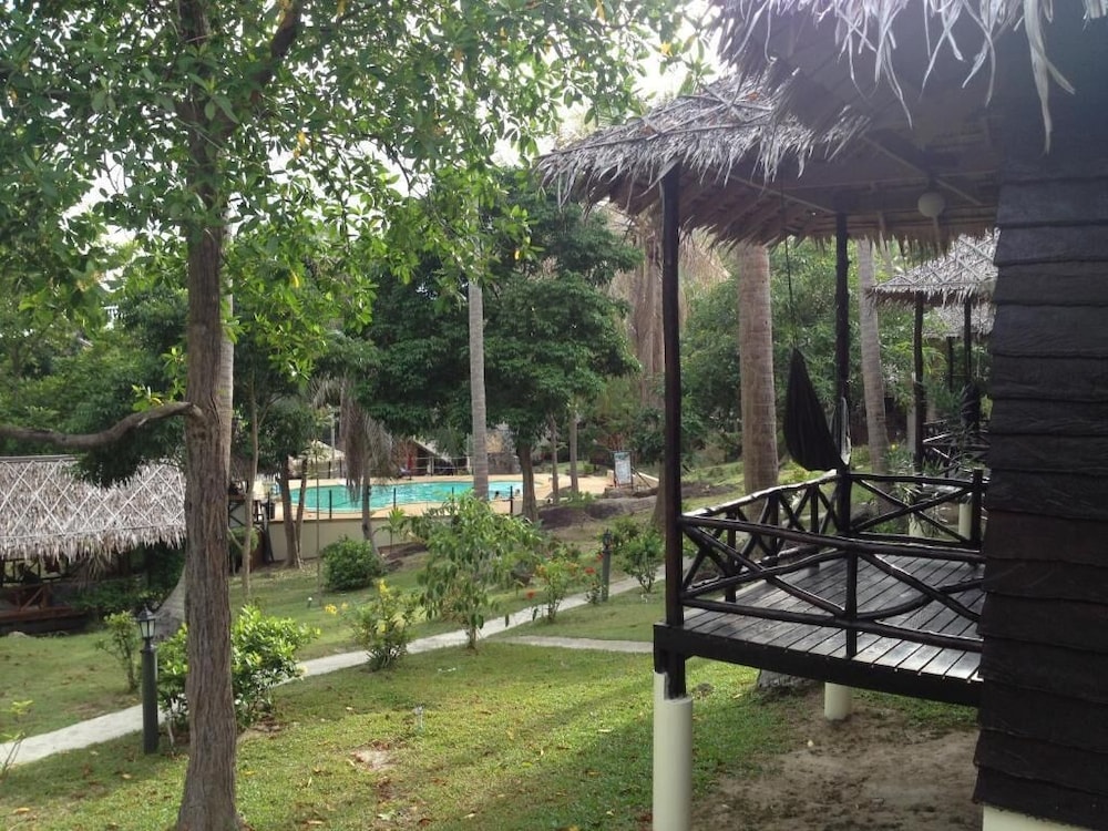 Shiralea Backpackers Resort 45/70