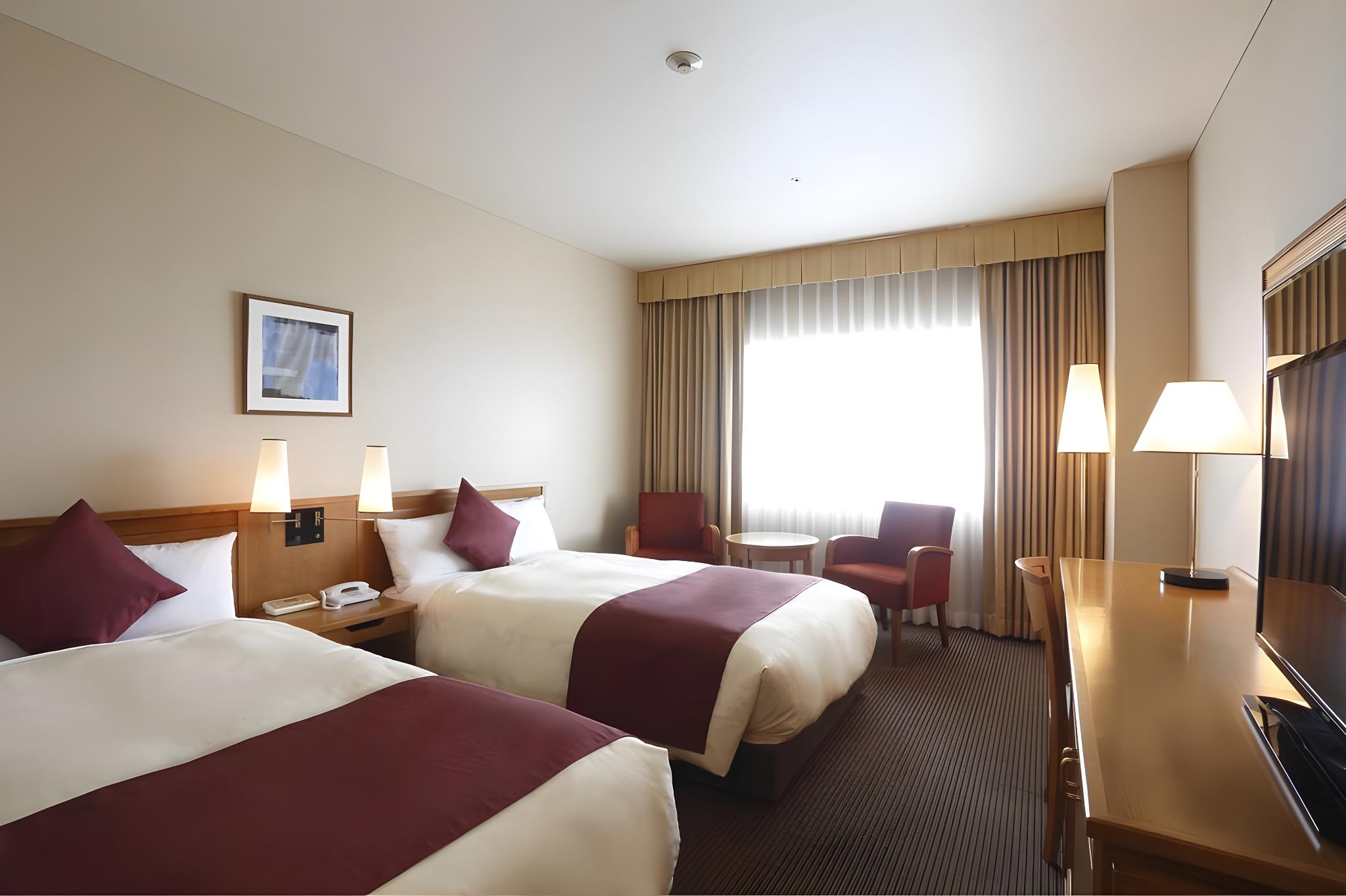 Premier, Twin Beds
