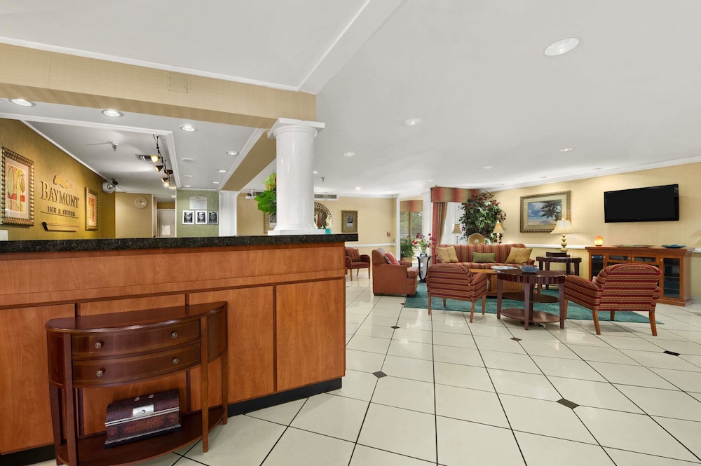 Baymont By Wyndham Gainesville I-75 7/46