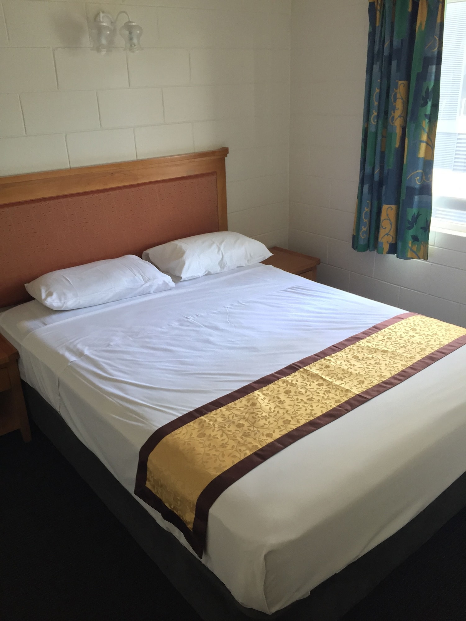1 BEDROOM, APARTMENT