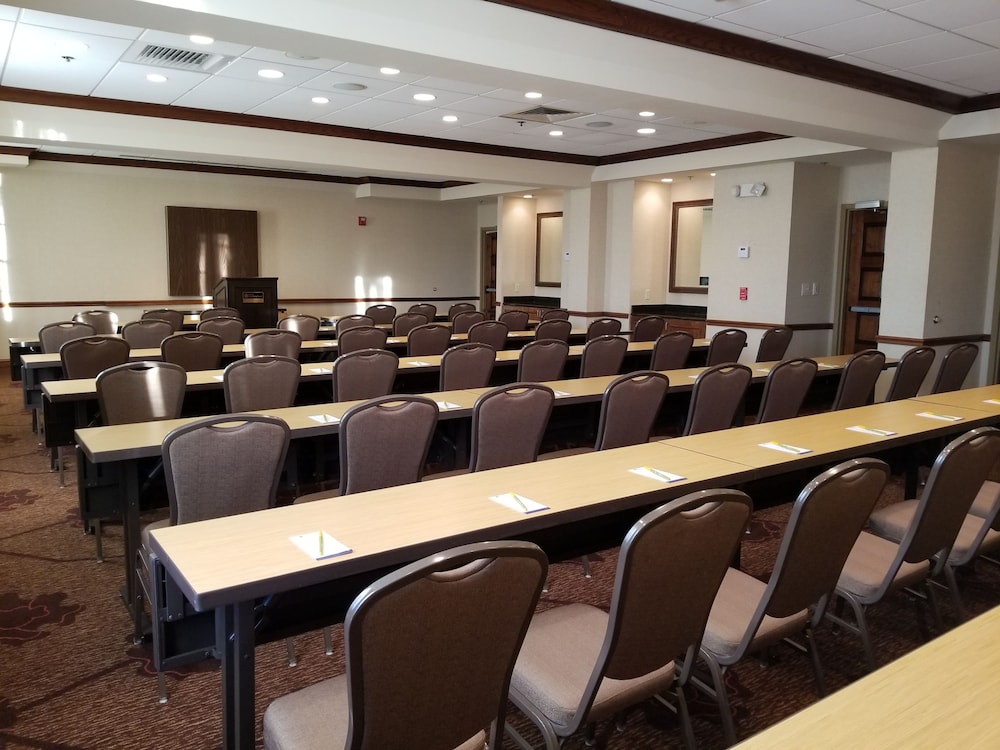 Hilton Garden Inn San Antonio Airport Hotel 51/59