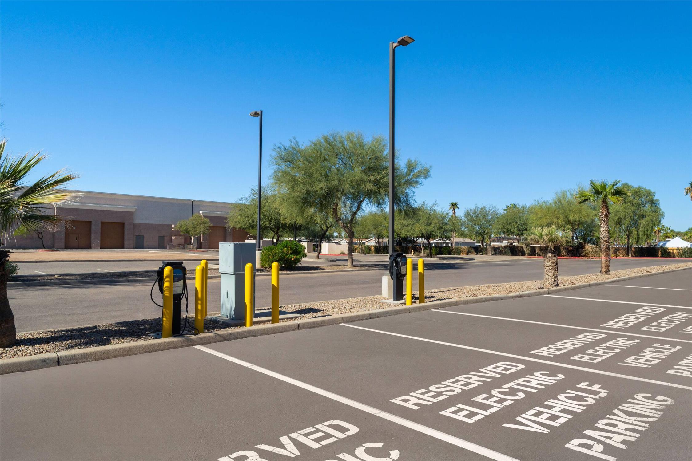 Super 8 by Wyndham Casa Grande 10/16