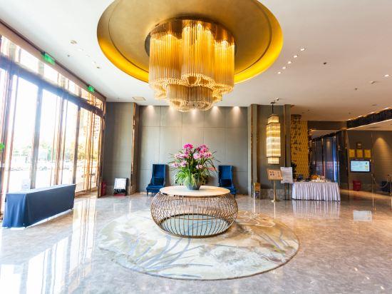 Howard Johnson by Wyndham City of Flower Hotel Kunming 46/53