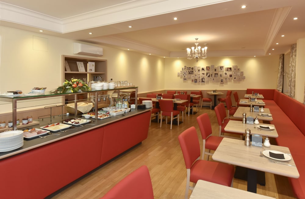 City Partner Hotel Adria 70/84