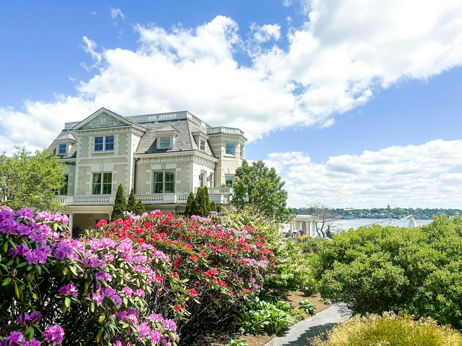 The Chanler at Cliff Walk 4/82