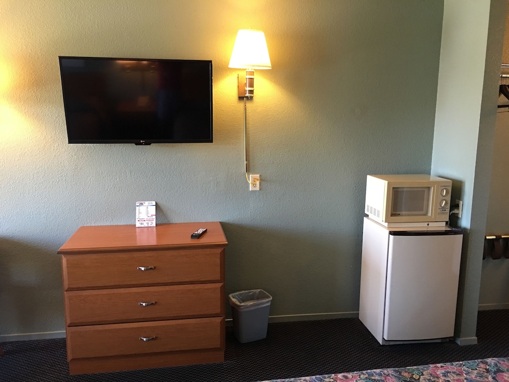 Applegate Inn 22/35