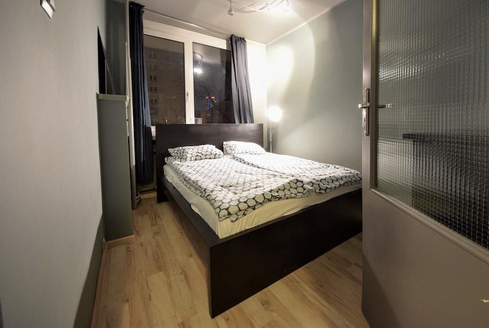 1 BEDROOM, CLASSIC, APARTMENT, BALCONY