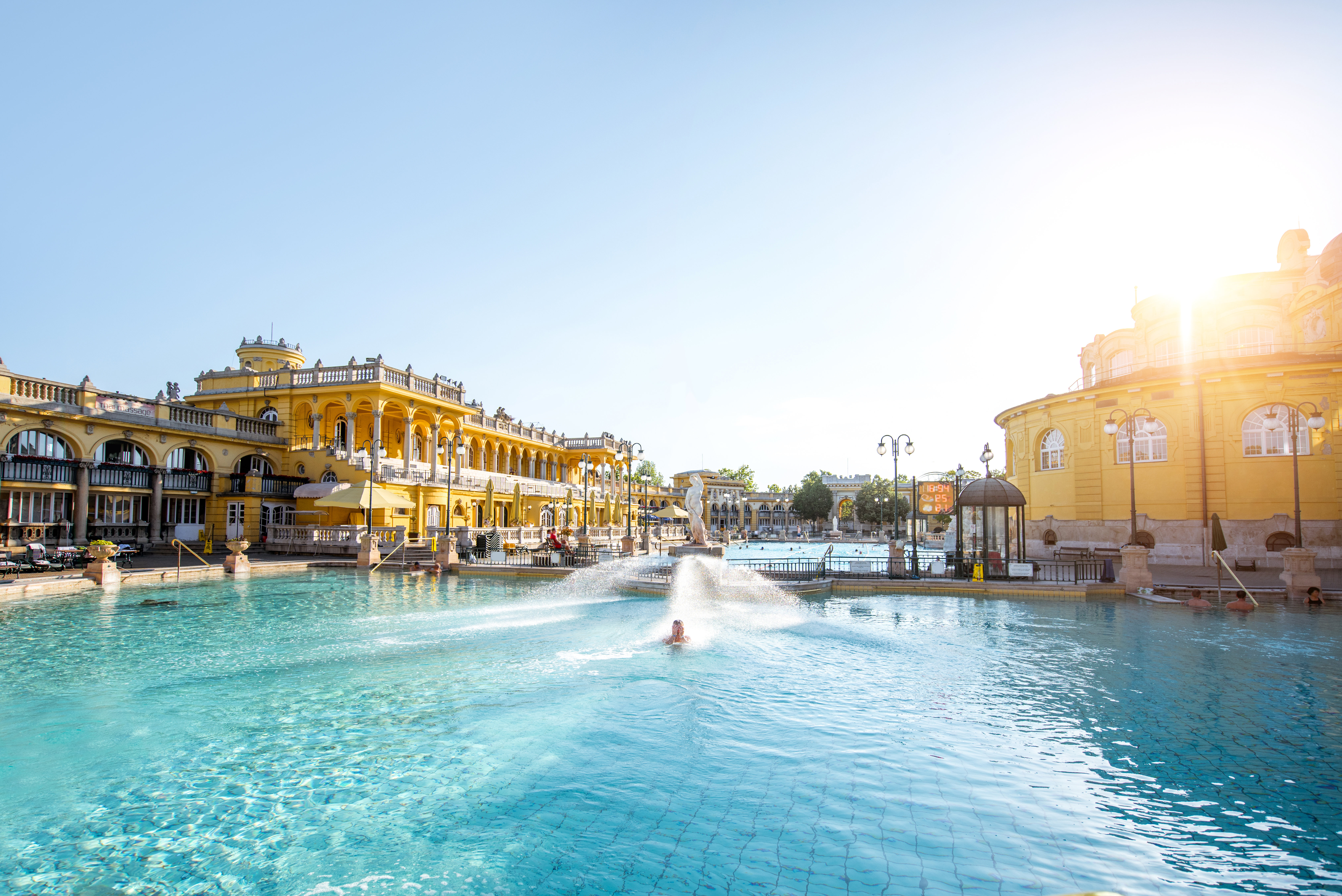 Crowne Plaza Budapest, an IHG Hotel 49/50