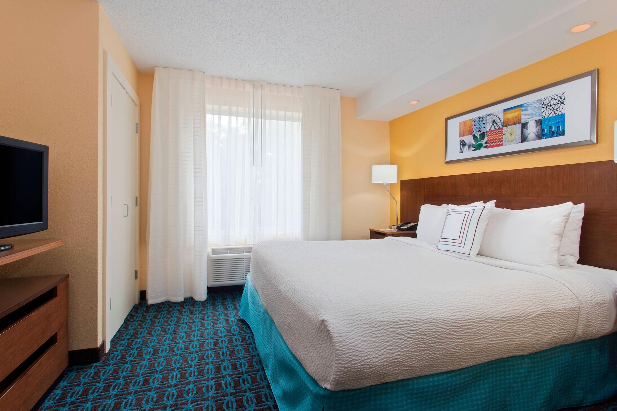 Room at FAIRFIELD INN AND SUITES BY MARRIOTT TAMPA BRANDON, TAMPA - FL