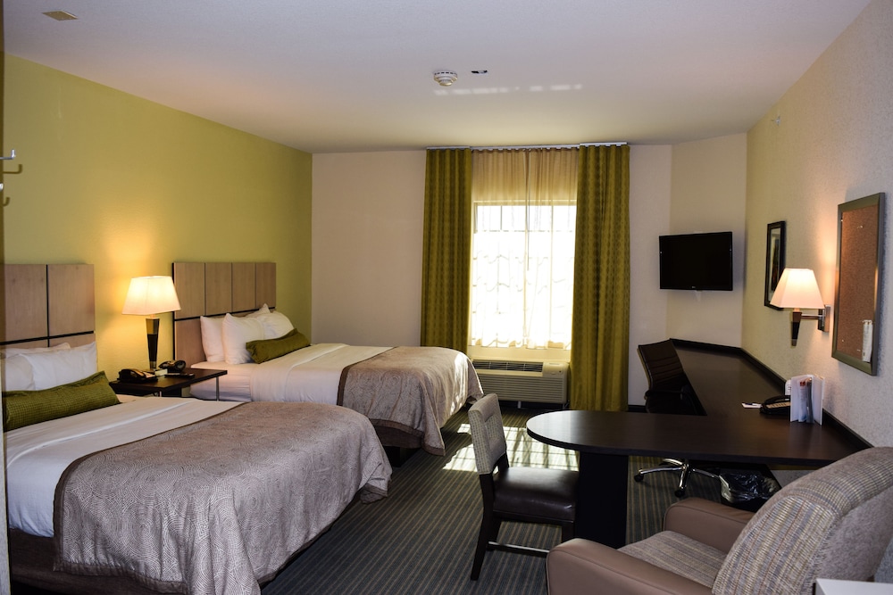Candlewood Suites Monahans 23/50