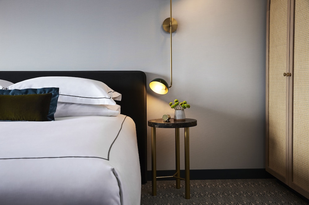 Kimpton Saint George Hotel 17/83