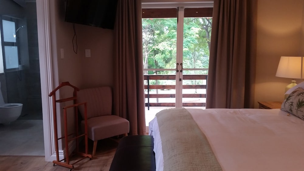 Amberhall Guesthouse 13/50