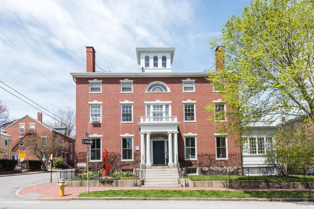 Danforth Inn 3/51