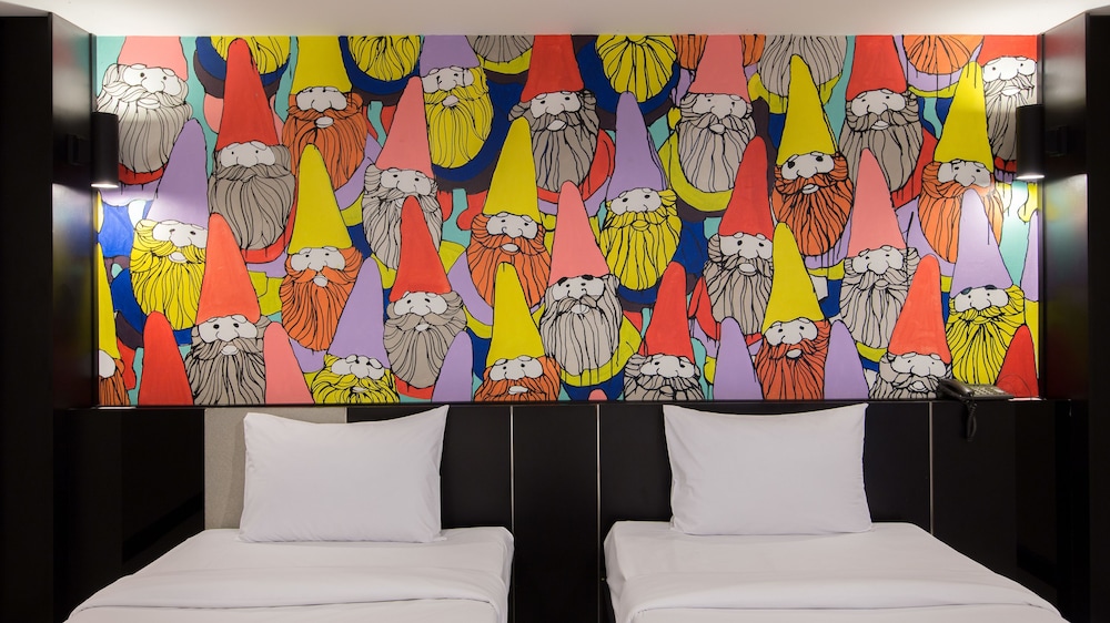 Pentahug Hotel 41/41