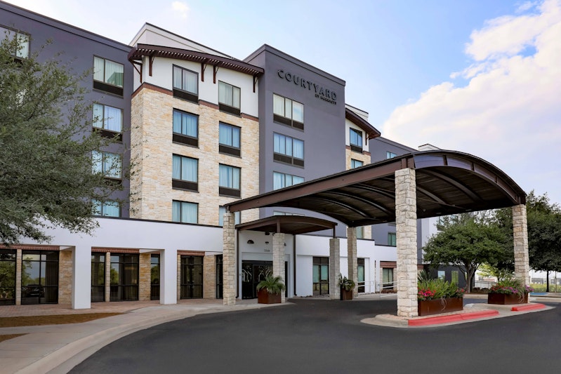 Courtyard Austin Airport 3/6