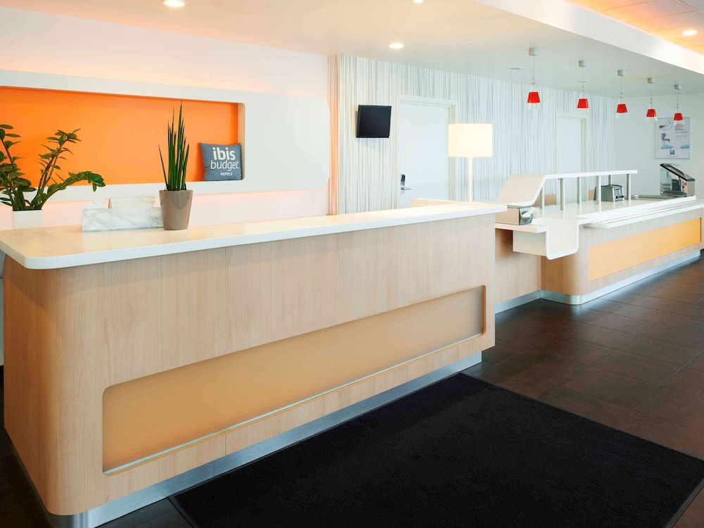 Ibis Budget Brussels South Ruisbroek 17/67